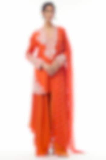 Orange Silk Resham & Zardosi Hand Embroidered Kurta Set by Mrunalini Rao at Pernia's Pop Up Shop