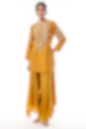 Yellow Silk Floral & Zardosi Embroidered Kurta Set by Mrunalini Rao at Pernia's Pop Up Shop