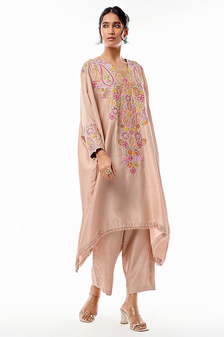 Beige Silk Resham & Zardosi Embroidered Kurta Set by Mrunalini Rao at Pernia's Pop Up Shop