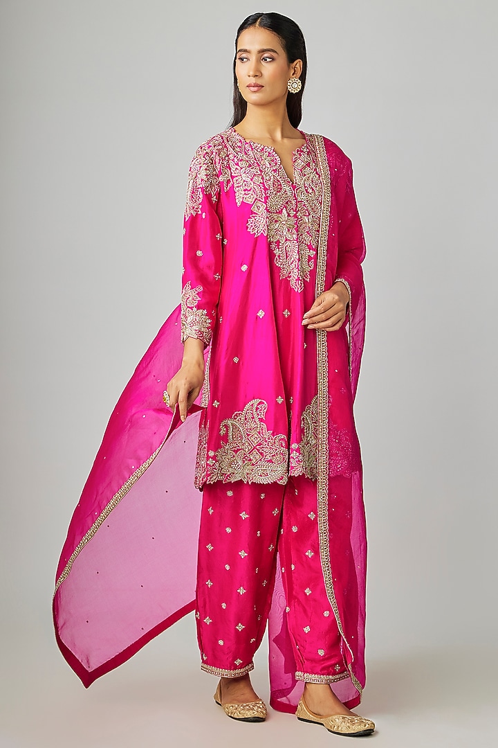 Fuchsia Pink Pure Silk Zardosi Hand Embroidered Short Kurta Set by Mrunalini Rao at Pernia's Pop Up Shop