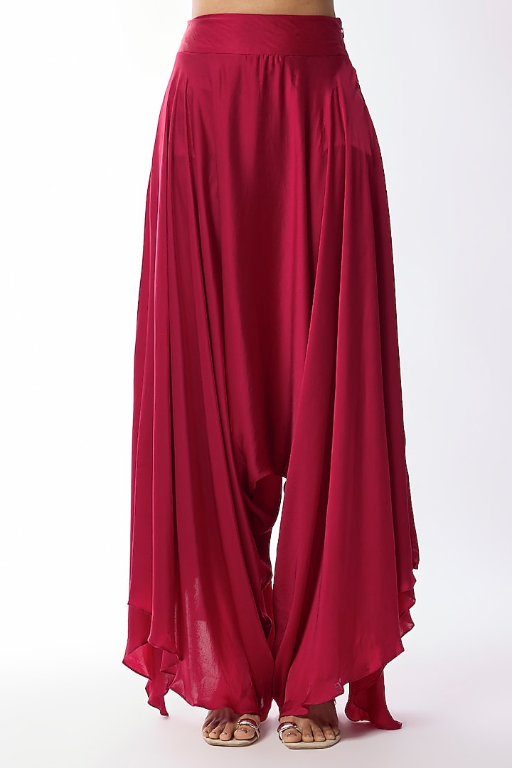 Red Sheer Organza Pearl Embroidered Cape Set by Mrunalini Rao at Pernia's Pop Up Shop