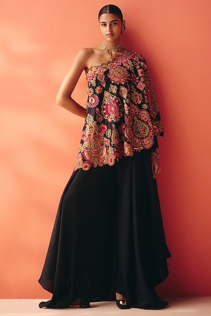 Black Silk Floral Embroidered One-Shoulder Cape Set by Mrunalini Rao at Pernia's Pop Up Shop