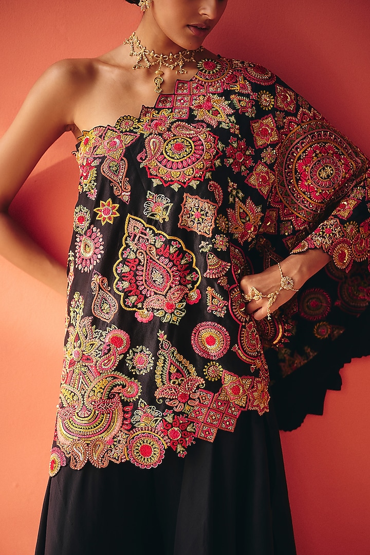 Black Silk Floral Embroidered One-Shoulder Cape Set by Mrunalini Rao at Pernia's Pop Up Shop