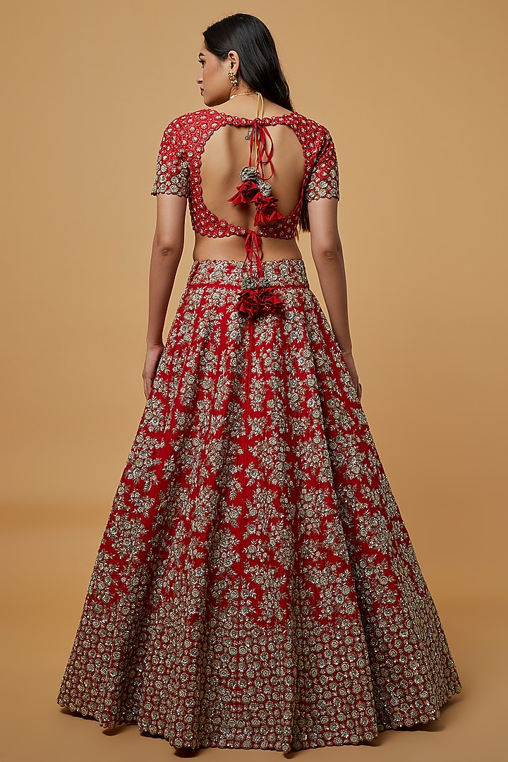 Red Embroidered Bridal Lehenga Set by Mrunalini Rao at Pernia's Pop Up Shop