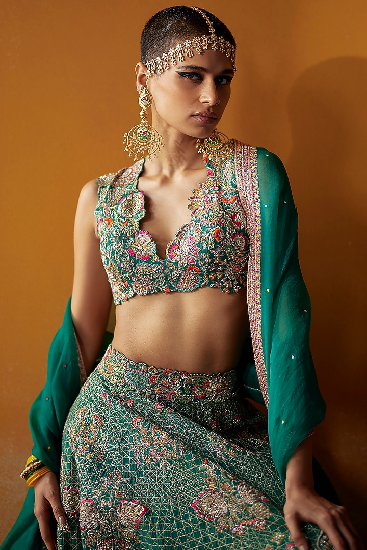 Rama Green Raw Silk Resham & Zardosi Embroidered Bridal Lehenga Set by Mrunalini Rao at Pernia's Pop Up Shop
