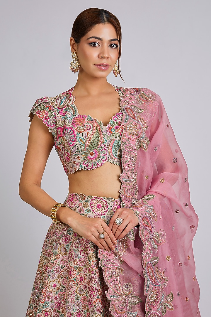 Ivory Raw Silk Bridal Lehenga Set by Mrunalini Rao at Pernia's Pop Up Shop