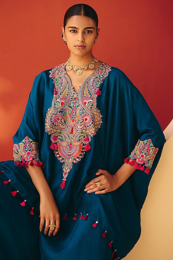 Teal Blue Silk Resham Embroidered Short Kurta Set by Mrunalini Rao at Pernia's Pop Up Shop