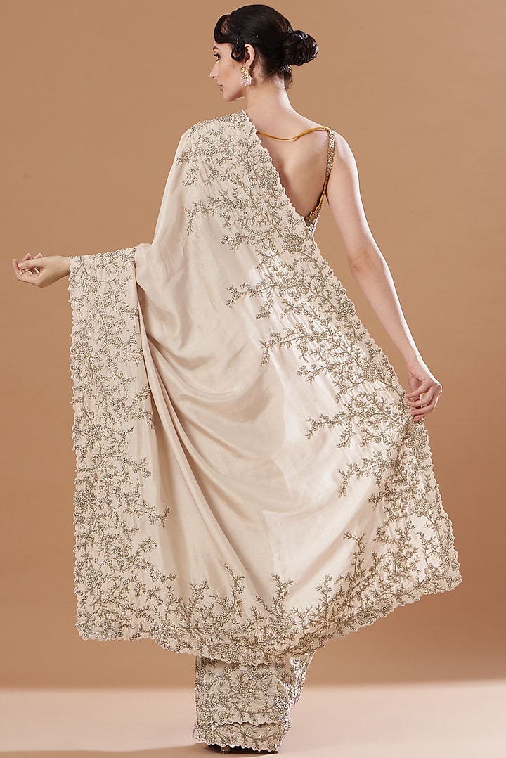 Blush Pink Embellished Bridal Saree Set by Mrunalini Rao at Pernia's Pop Up Shop