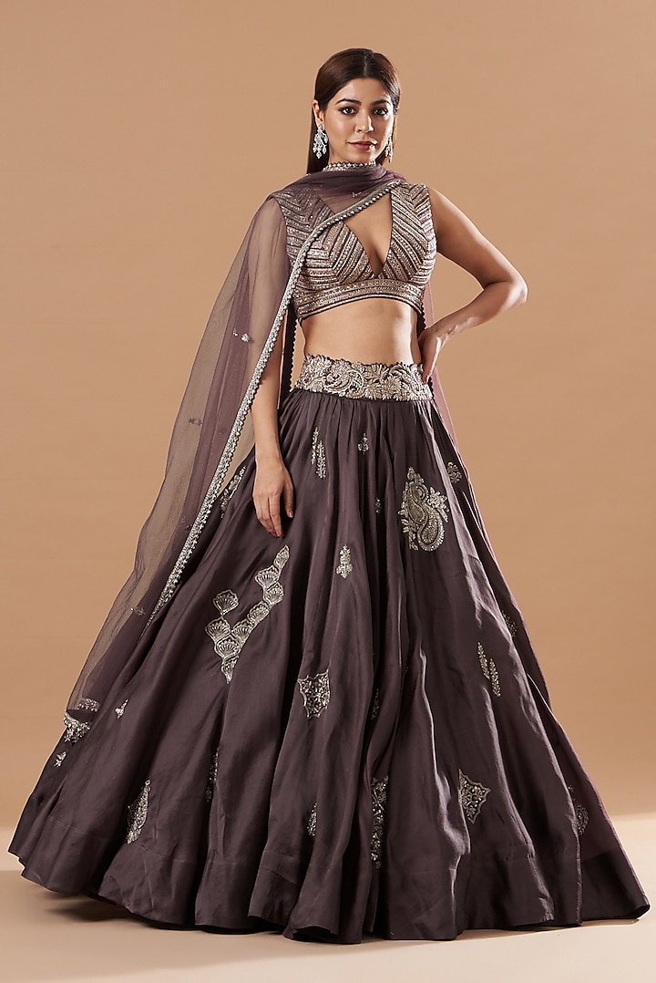 Brown Embroidered Bridal Lehenga Set by Mrunalini Rao at Pernia's Pop Up Shop