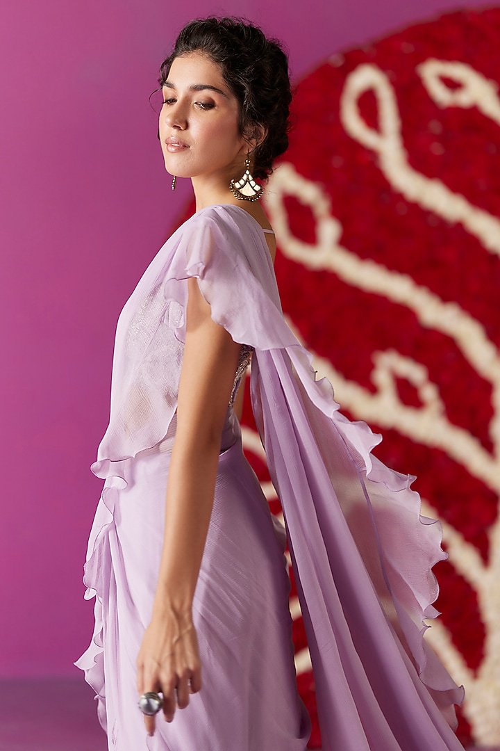 Lilac Chiffon Ruffled Reception Saree Set by Mrunalini Rao at Pernia's Pop Up Shop