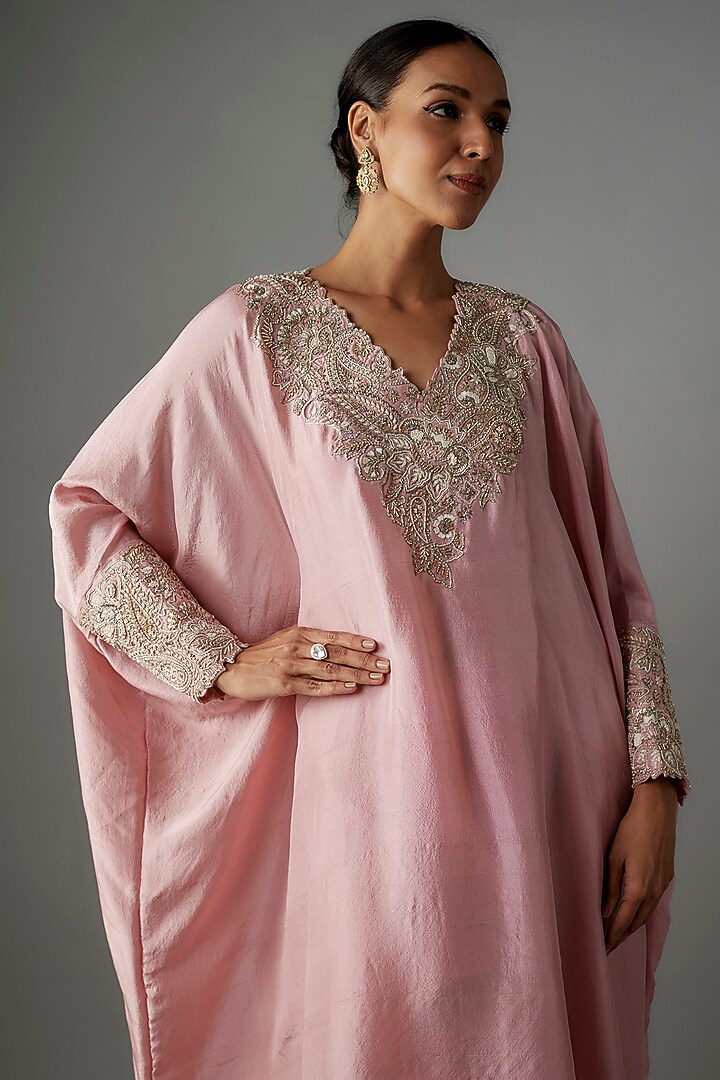 Baby Pink Pure Silk Hand Embroidered Kurta Set by Mrunalini Rao at Pernia's Pop Up Shop
