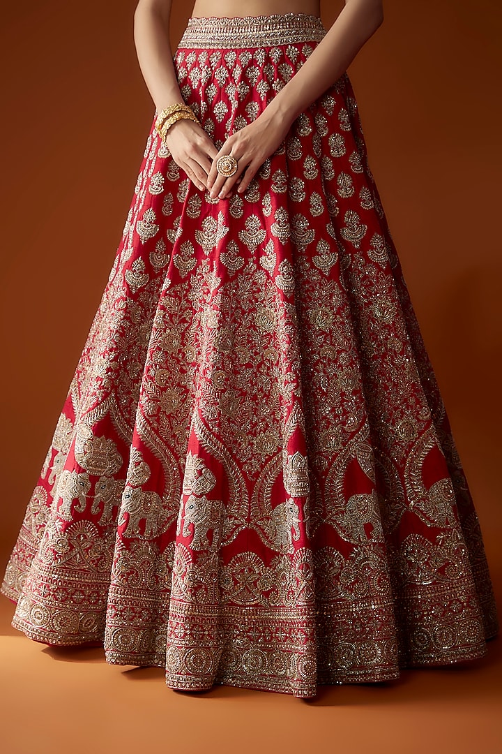 Red Raw Silk Jaal Embroidered Bridal Lehenga Set by Mrunalini Rao at Pernia's Pop Up Shop