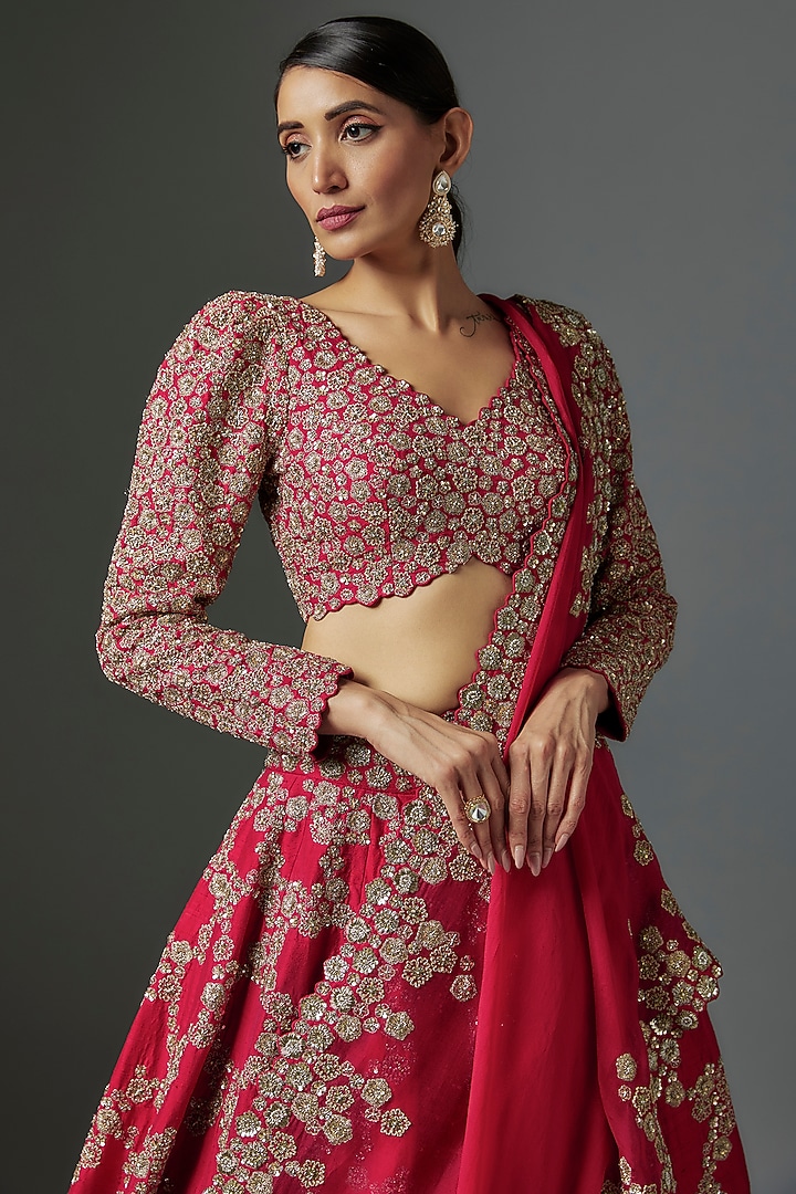 Red Raw Silk Zardosi Embroidered Bridal Lehenga Set by Mrunalini Rao at Pernia's Pop Up Shop