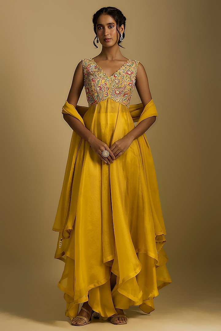 Yellow Raw Silk Zardosi Hand Embroidered Anarkali Set by Mrunalini Rao at Pernia's Pop Up Shop