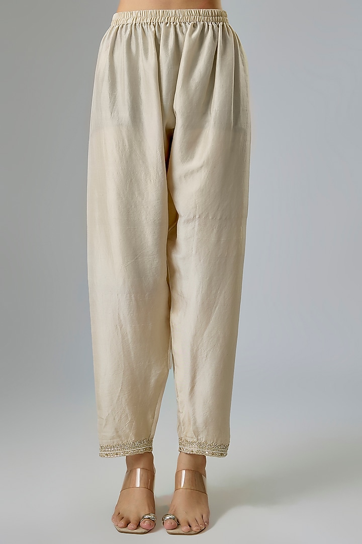 Ivory Pure Silk Zardosi Hand Embroidered A-Line Kurta Set by Mrunalini Rao at Pernia's Pop Up Shop