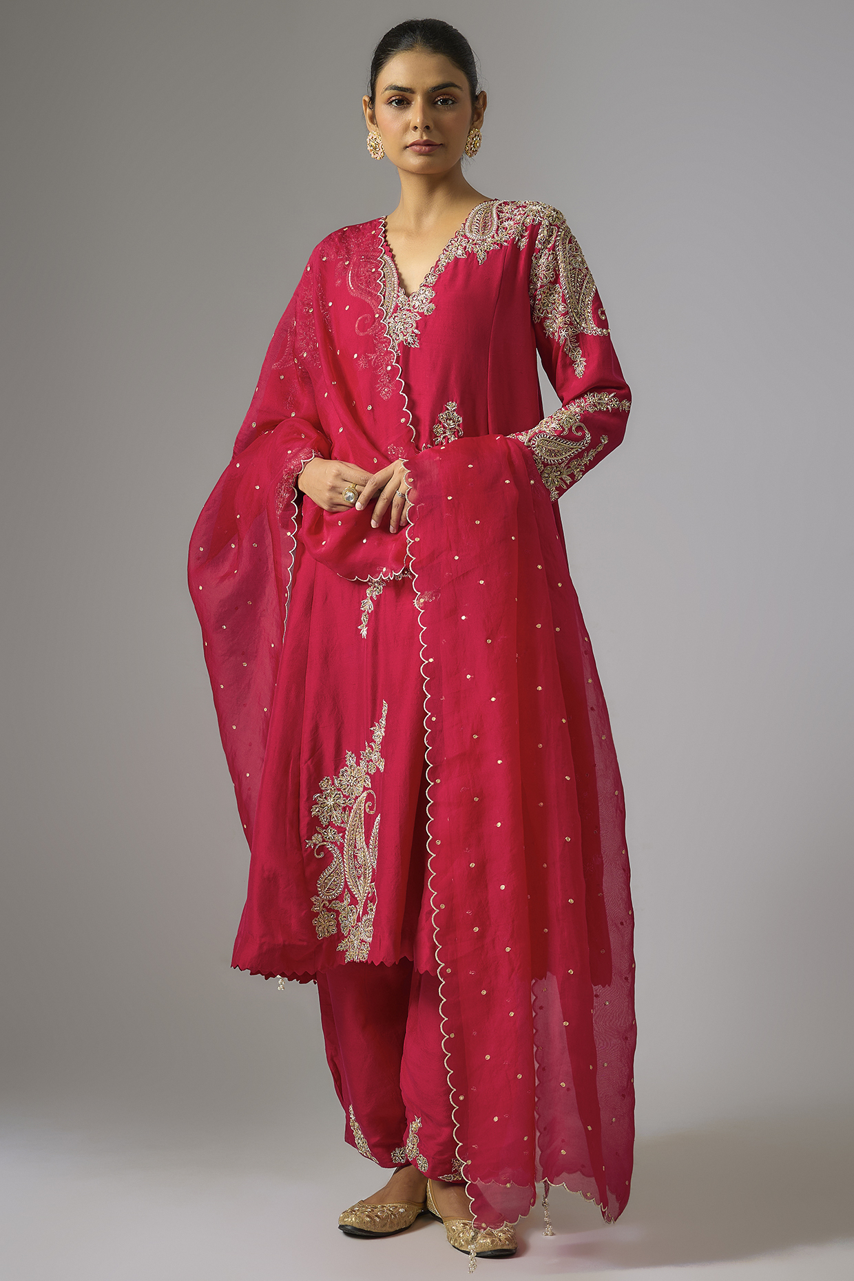 Red Silk Zardosi Hand Embroidered Kurta Set by Mrunalini Rao at Pernia's Pop Up Shop