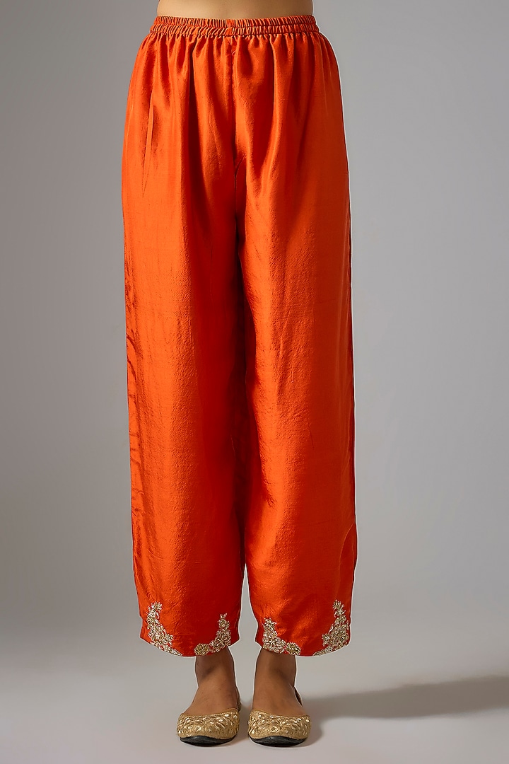 Orange Silk Zardosi Hand Embroidered Kurta Set by Mrunalini Rao at Pernia's Pop Up Shop