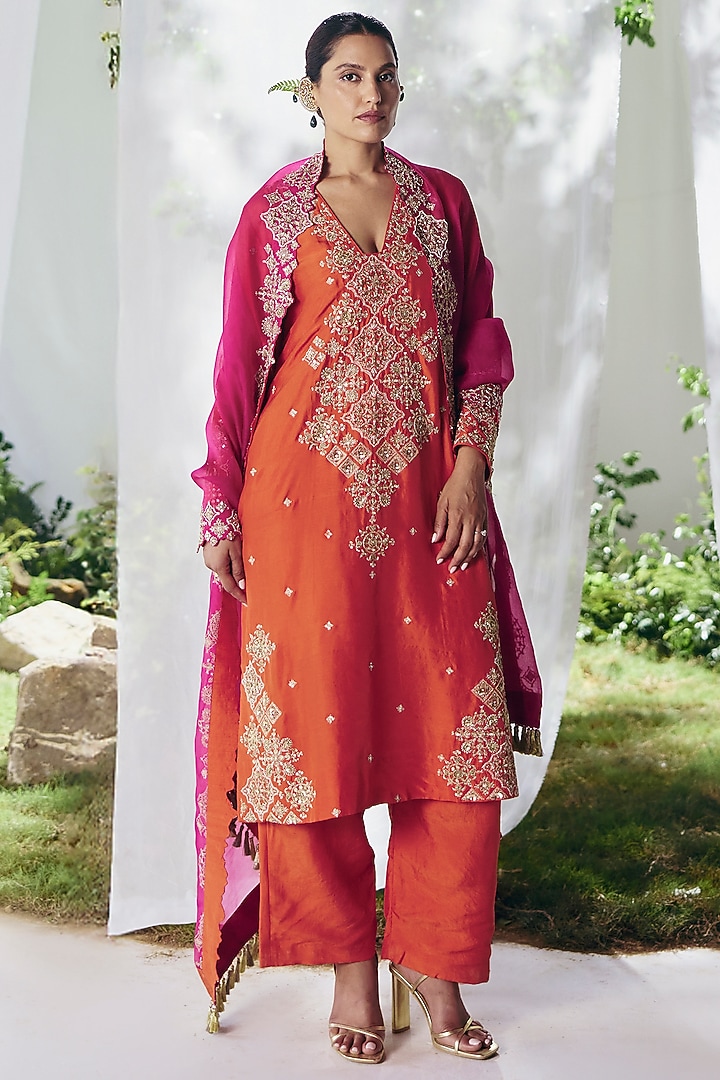 Orange Silk Zardosi Hand Embroidered Kurta Set by Mrunalini Rao at Pernia's Pop Up Shop