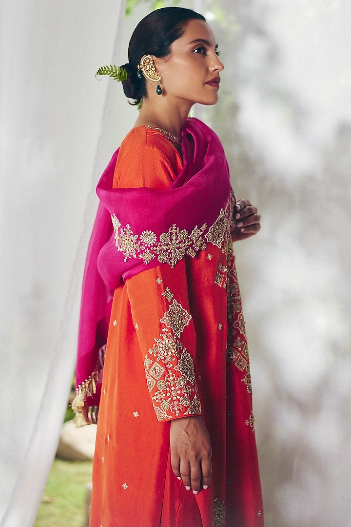 Orange Silk Zardosi Hand Embroidered Kurta Set by Mrunalini Rao at Pernia's Pop Up Shop