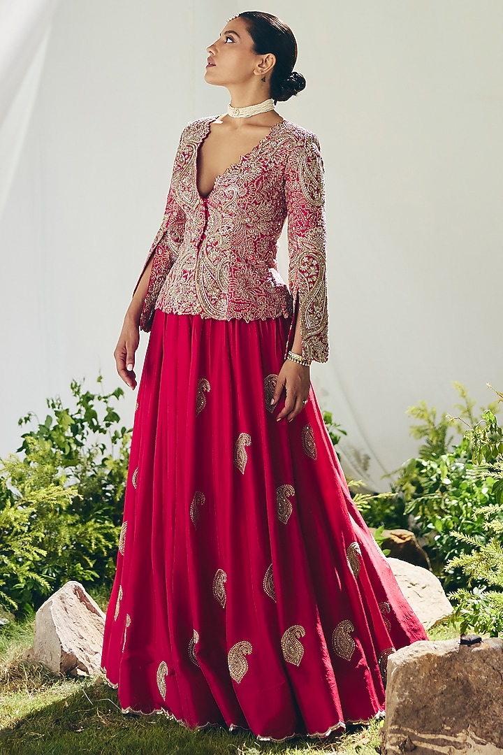 Red Silk Zardosi & Paisley Motif Hand Embroidered Bridal Lehenga Set by Mrunalini Rao at Pernia's Pop Up Shop