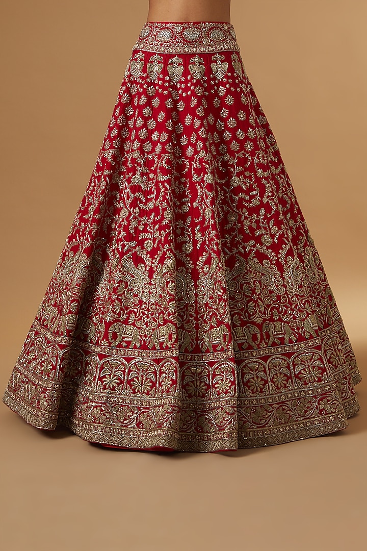 Red Raw Silk Bridal Lehenga Set by Mrunalini Rao at Pernia's Pop Up Shop