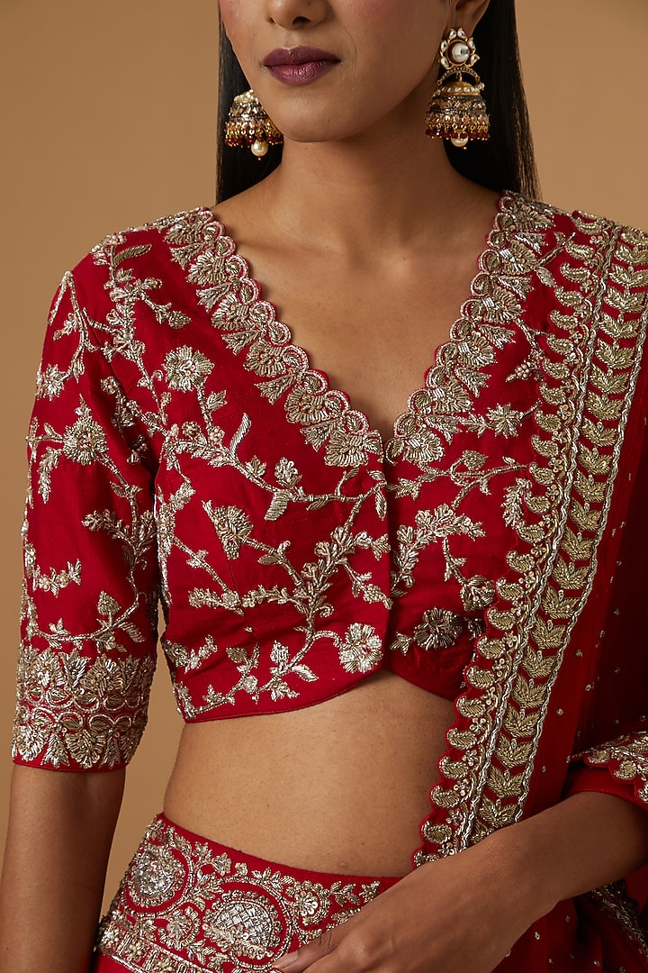 Red Raw Silk Bridal Lehenga Set by Mrunalini Rao at Pernia's Pop Up Shop