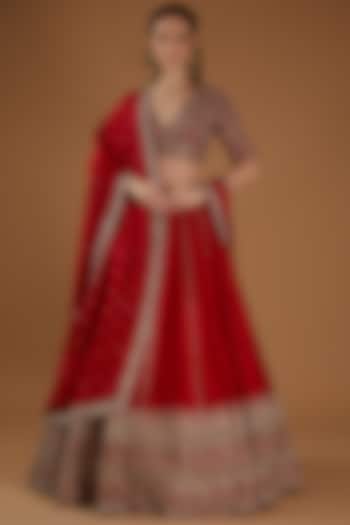 Red Embroidered Bridal Lehenga Set by Mrunalini Rao at Pernia's Pop Up Shop