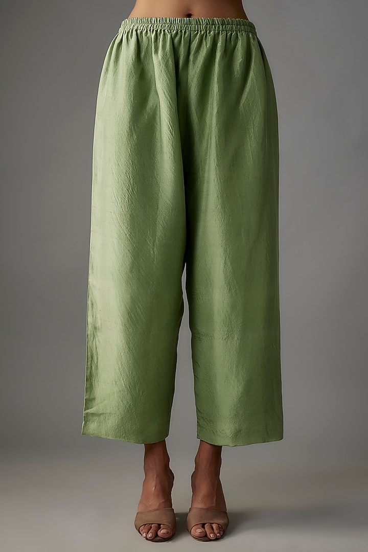 Sage Green Pure Silk Hand Embroidered Kurta Set by Mrunalini Rao at Pernia's Pop Up Shop