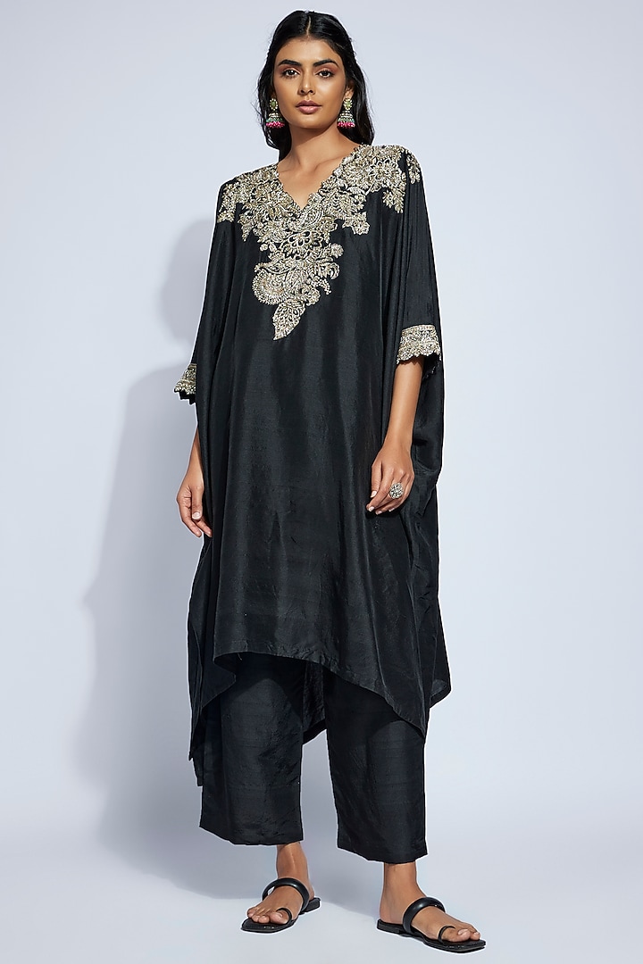 Black Pure Silk Paisley & Zardosi Hand Embroidered Kaftan Set by Mrunalini Rao at Pernia's Pop Up Shop