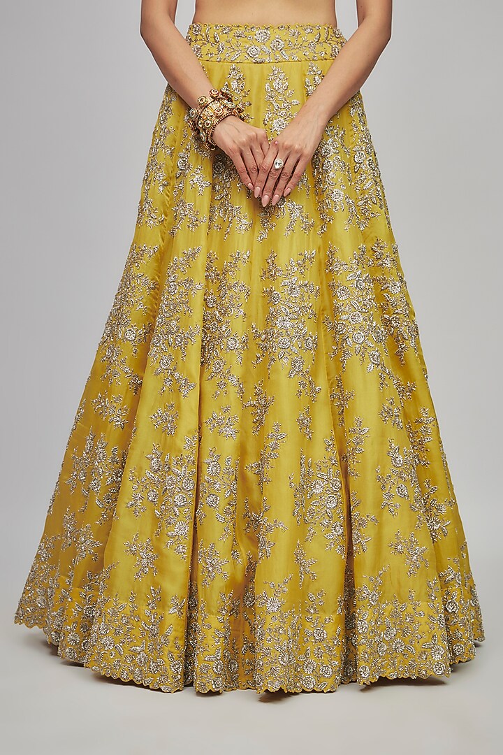 Yellow Raw Silk Zardosi Embroidered Bridal Lehenga Set by Mrunalini Rao at Pernia's Pop Up Shop
