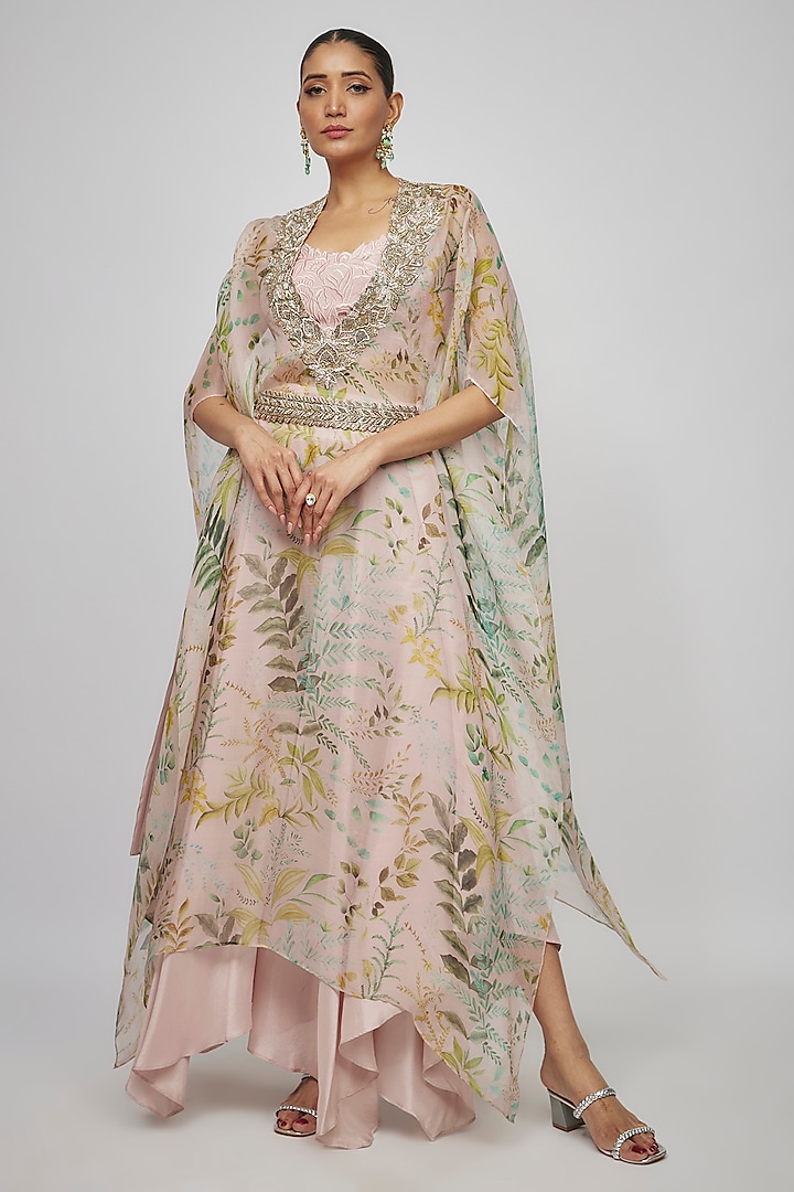 Baby Pink Printed & Embroidered Kaftan Set by Mrunalini Rao at Pernia's Pop Up Shop