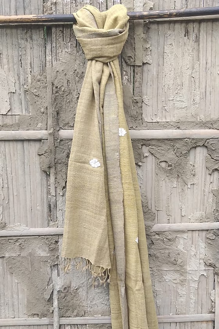 Beige Handwoven Stole With White Motifs by Rupali Kalita at Pernia's Pop Up Shop