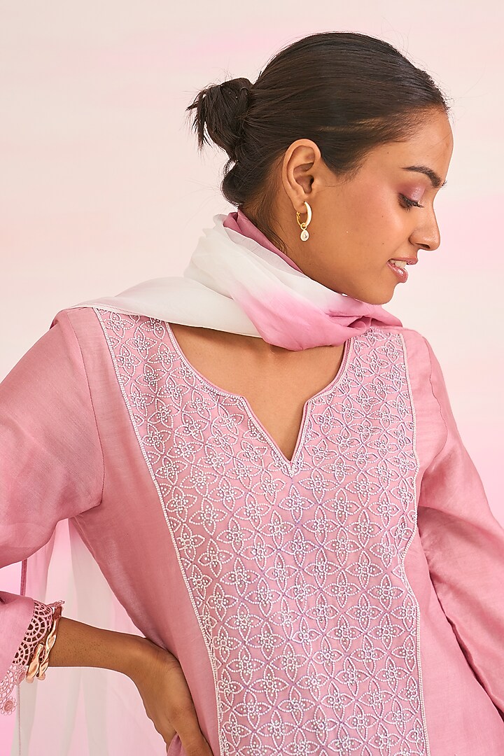 Pink Chanderi Hand Embroidered Kurta Set by Ruzhan at Pernia's Pop Up Shop