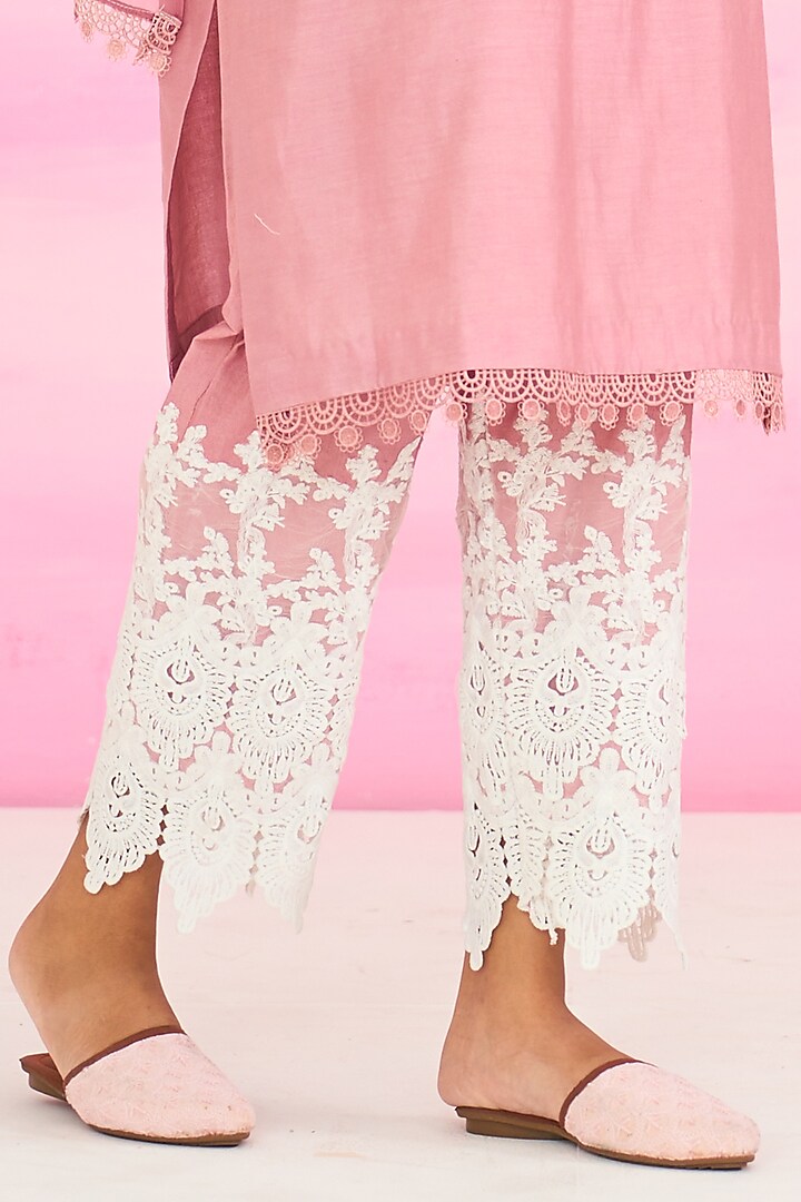 Pink Chanderi Hand Embroidered Kurta Set by Ruzhan at Pernia's Pop Up Shop