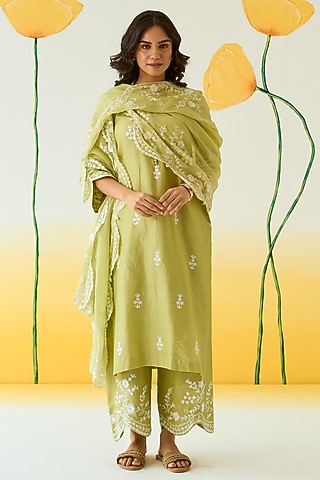 Pista Green Chanderi Hand Embroidered Kurta Set by Ruzhan