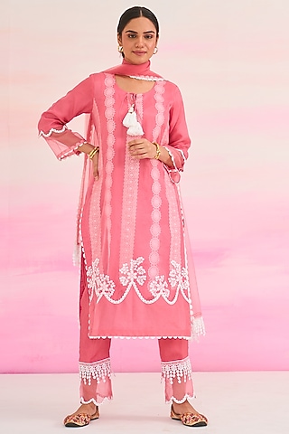 Pink Organza Lace Embroidered Straight Kurta Set by Ruzhan