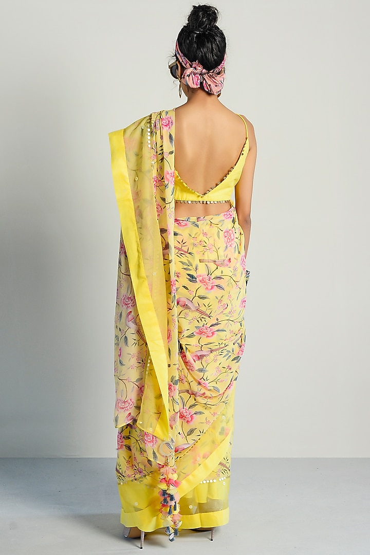 Yellow Printed Party Wear Saree Set by Rishi & Vibhuti Pret at Pernia's Pop Up Shop