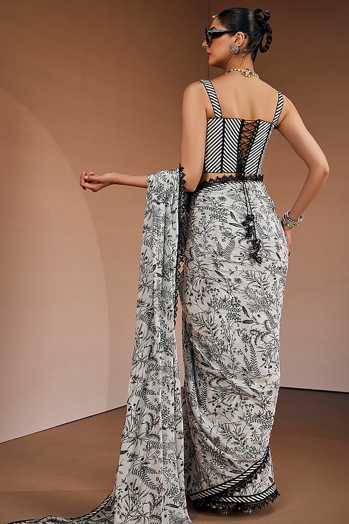 Black & White Silk Printed Wedding Saree Set by The Royaleum Atelier at Pernia's Pop Up Shop