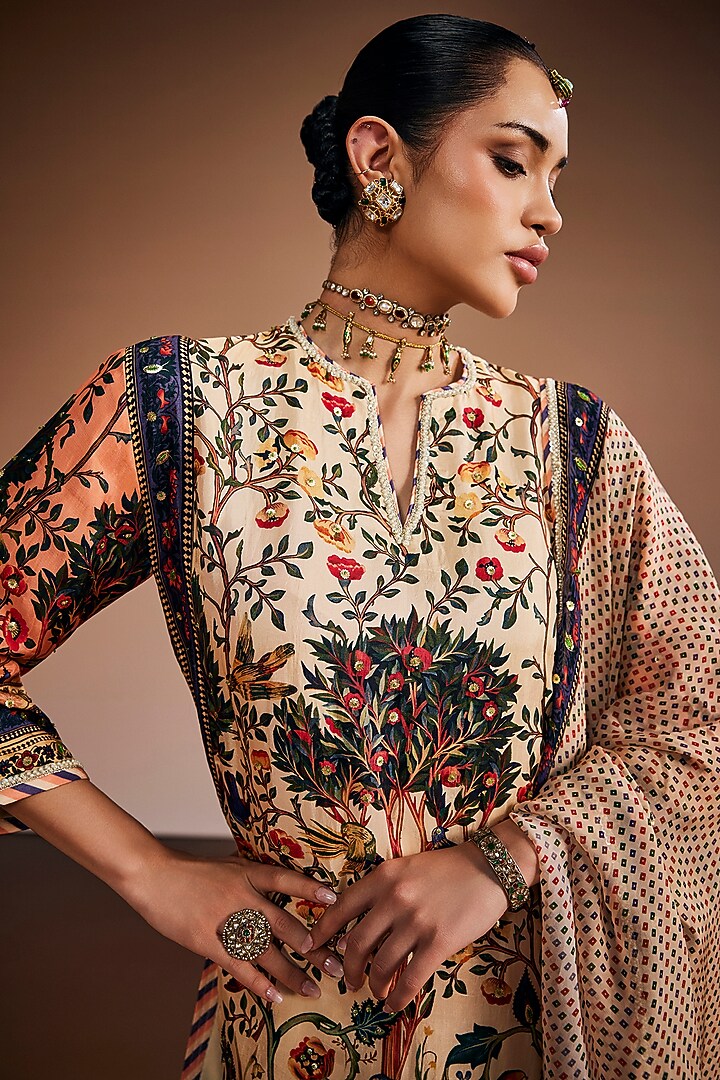 Ivory Silk Motifs Printed Kurta Set by The Royaleum Atelier at Pernia's Pop Up Shop