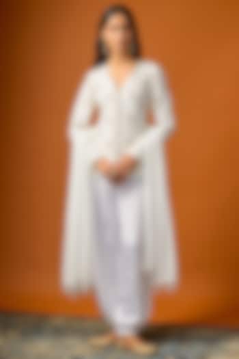 White Pure Crepe Balloon Pant Set by Rayasha Khan at Pernia's Pop Up Shop