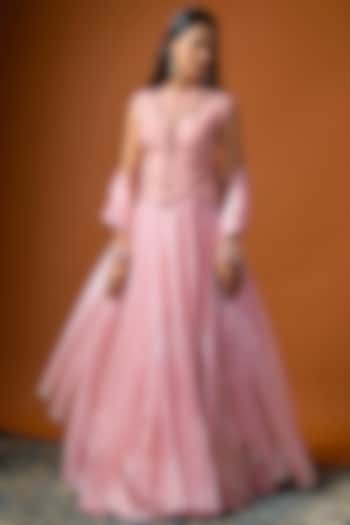 Bubble Pink Tissue Silk Wedding Lehenga Set by Rayasha Khan at Pernia's Pop Up Shop