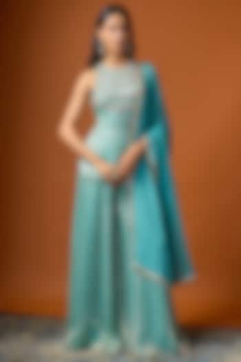 Aquamarine Chiffon Silk Zari Embroidered Kurta Set by Rayasha Khan at Pernia's Pop Up Shop