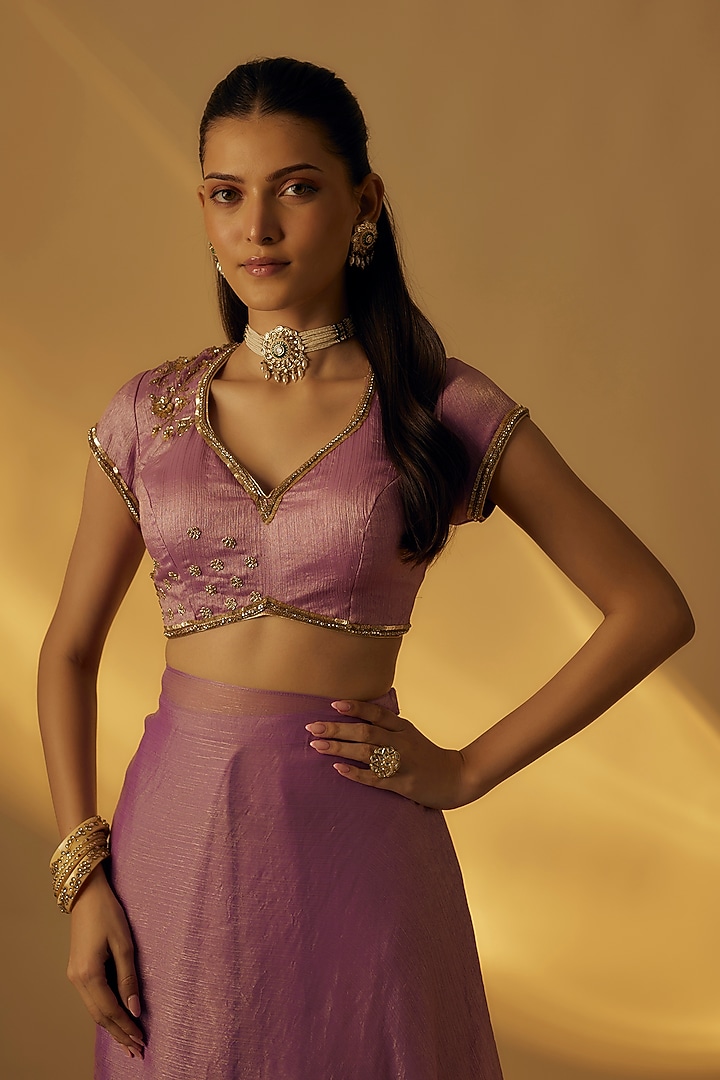 Lavender Zari Zardosi Work Pre-Draped Party Wear Saree Set by Rayasha Khan at Pernia's Pop Up Shop