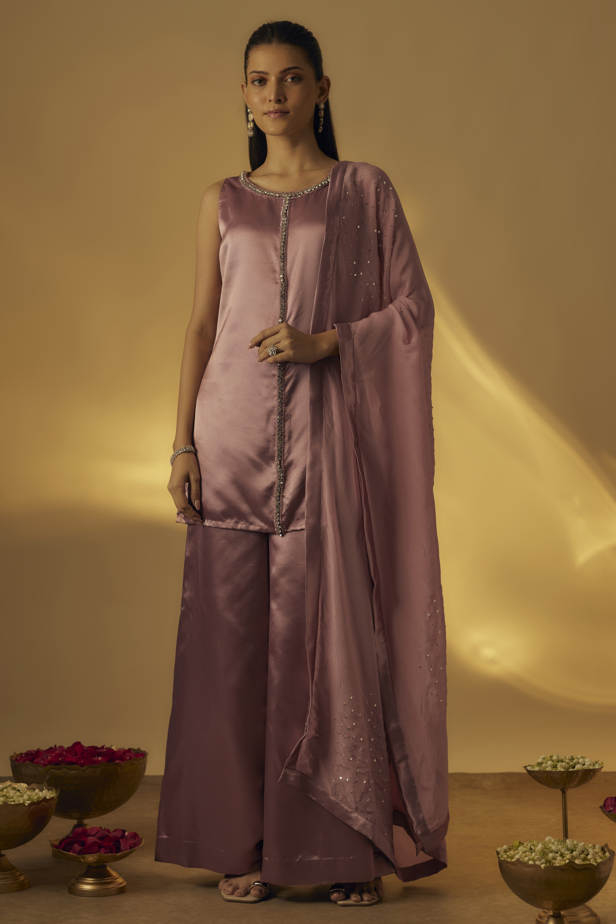 Dusty Pink Russian Silk Sequins Work Short Kurta Set by Rayasha Khan at Pernia's Pop Up Shop