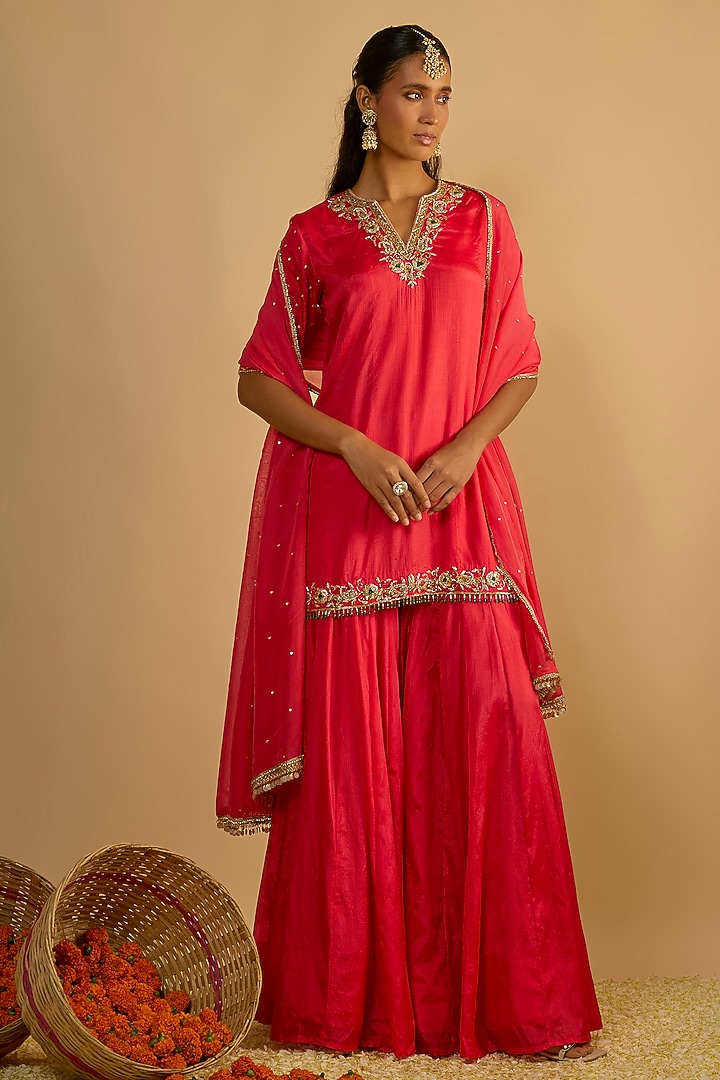 Crimson Red Silk Chiffon Gharara Set by Rayasha Khan at Pernia's Pop Up Shop