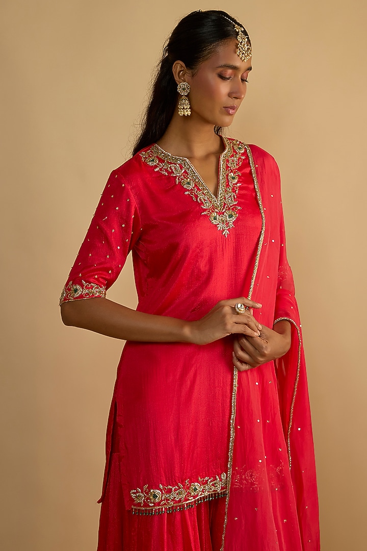 Crimson Red Silk Chiffon Gharara Set by Rayasha Khan at Pernia's Pop Up Shop