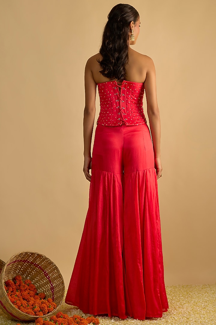 Crimson Red Silk Chiffon Gharara Set by Rayasha Khan at Pernia's Pop Up Shop