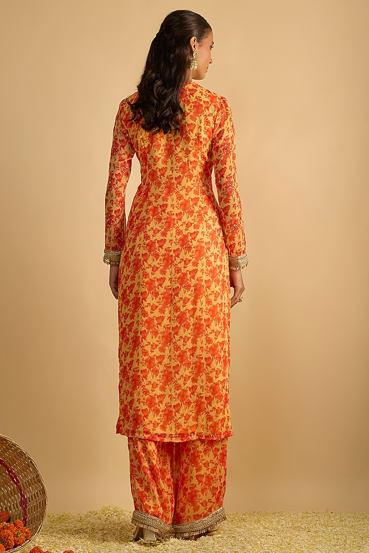 Yellow & Orange Georgette Floral Printed Kurta Set by Rayasha Khan at Pernia's Pop Up Shop