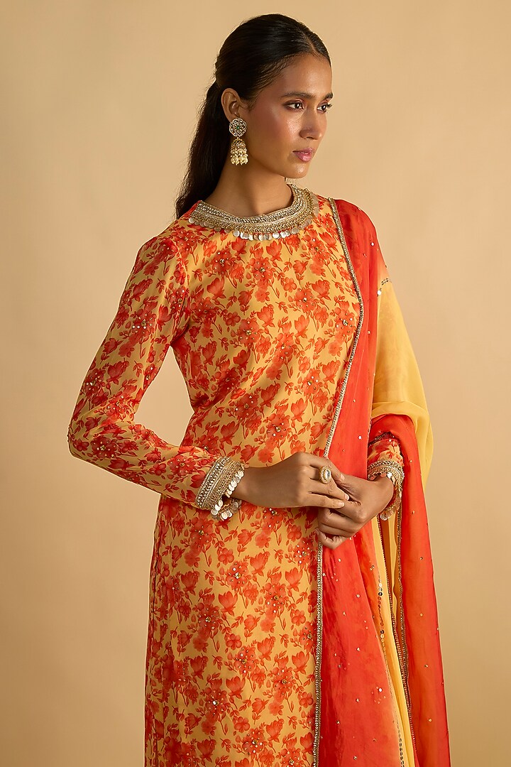 Yellow & Orange Georgette Floral Printed Kurta Set by Rayasha Khan at Pernia's Pop Up Shop