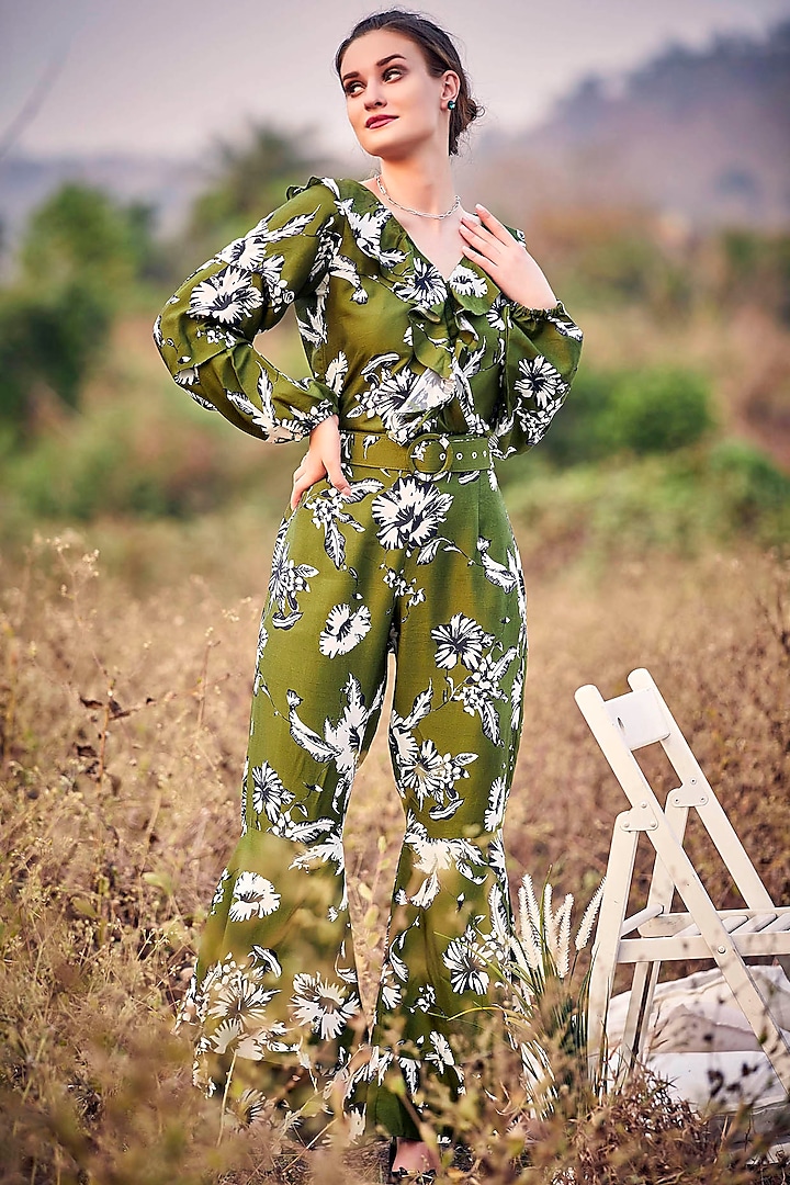 Olive Green Printed Co-Ord Set by The Royaleum Atelier
